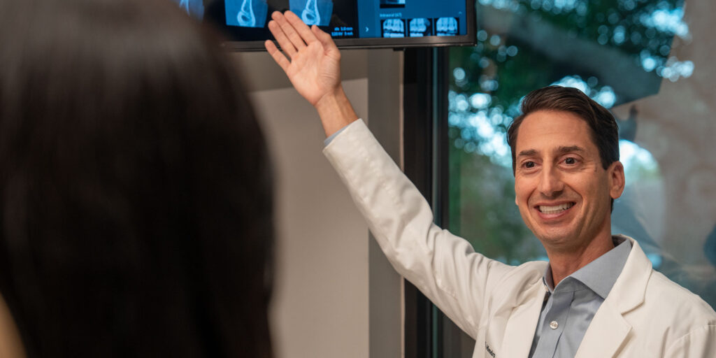 dr mendro points to screen